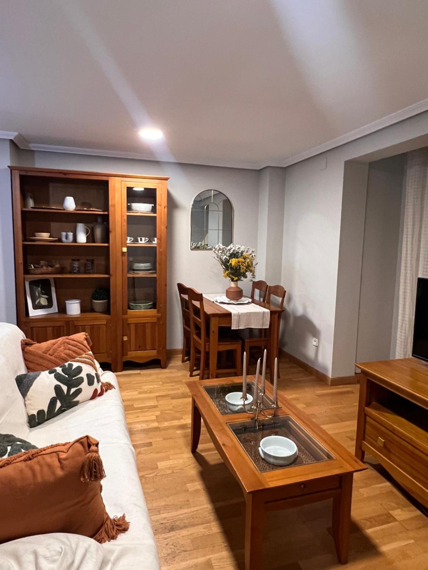 Apartamento Suites Hz Centro กอร์โดบา ภายนอก รูปภาพ